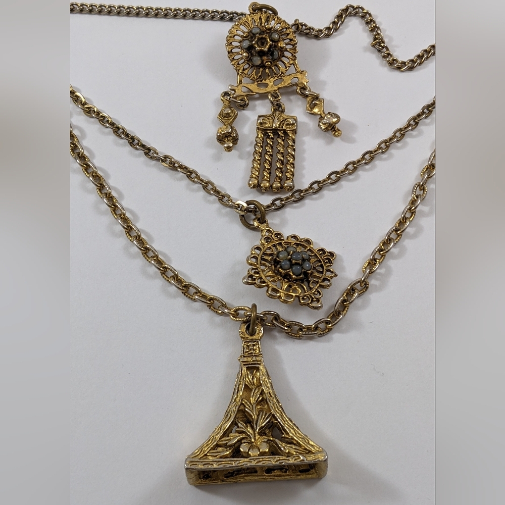 Vintage Goldtone Victorian Revival Triple Strand Necklace - Picture 9 of 9